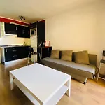 First Line Studio/center/5p! Apartament