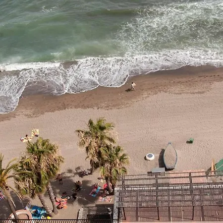 First Line Studio/center/5p! דירה